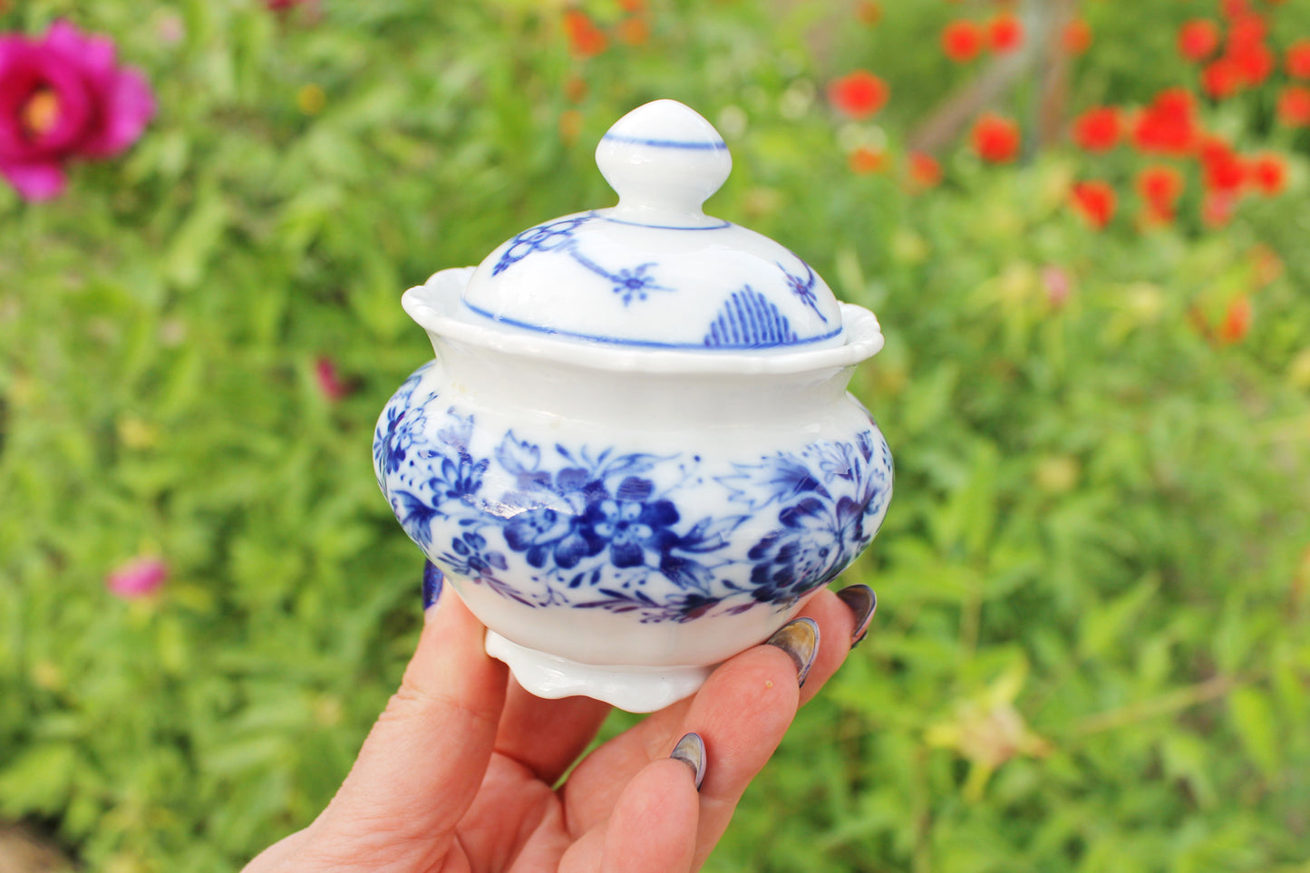 Vintage German Porcelain Sugar Bowl – Seltmann Weiden "Theresia Heimatland" – Blue Floral Bavaria West Germany