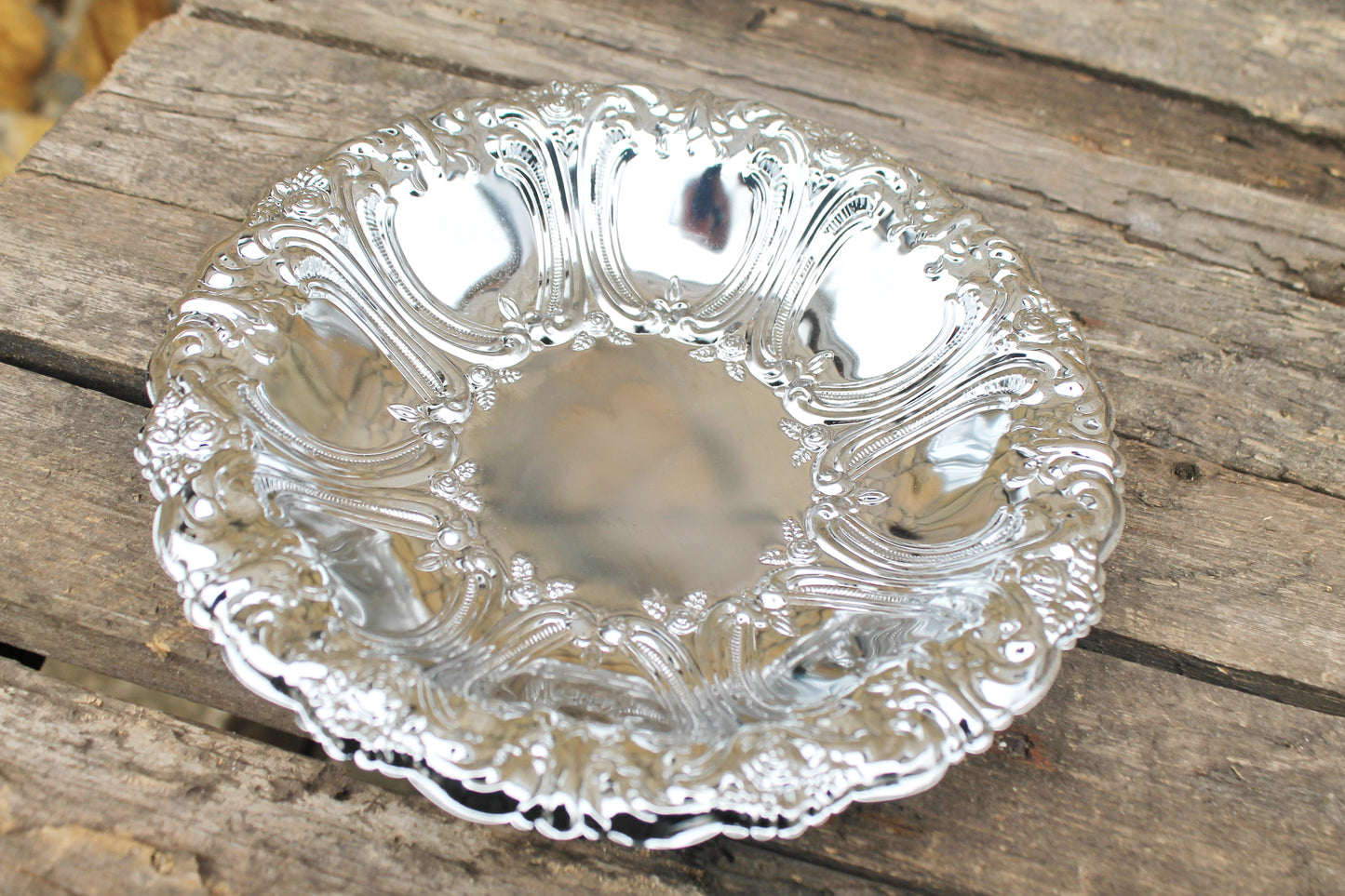 Vintage silver-plated fruit plate - lightweight - fruity serving bowl - 1970-1980 - vintage silver plate