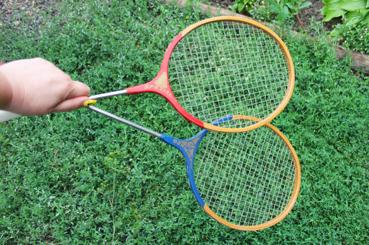 Vintage Soviet Kids' Badminton Rackets – Set of 2 – Red & Blue – USSR Sports Toy – 1980s Children's Sports Equipment