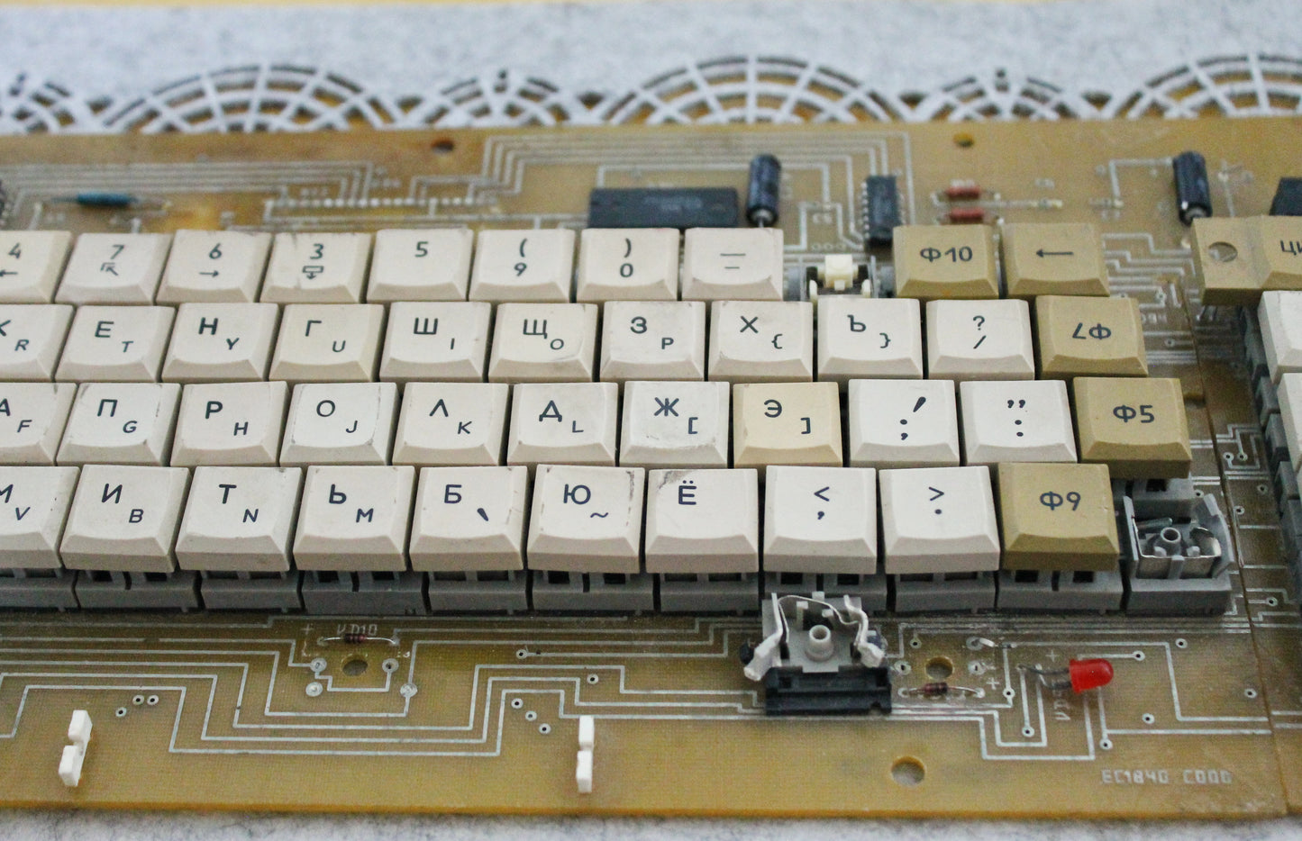 Vintage Soviet Mechanical Keyboard on PCB – Industrial Cyrillic Keyboard with Separate Numeric Keypad – 1970-1980s