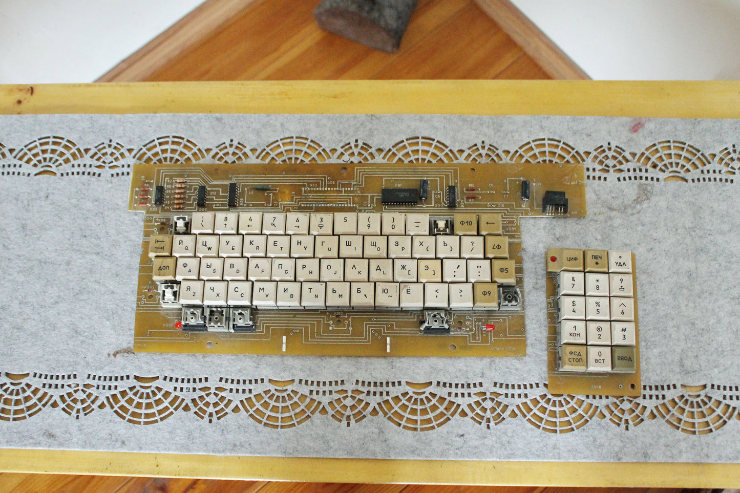 Vintage Soviet Mechanical Keyboard on PCB – Industrial Cyrillic Keyboard with Separate Numeric Keypad – 1970-1980s