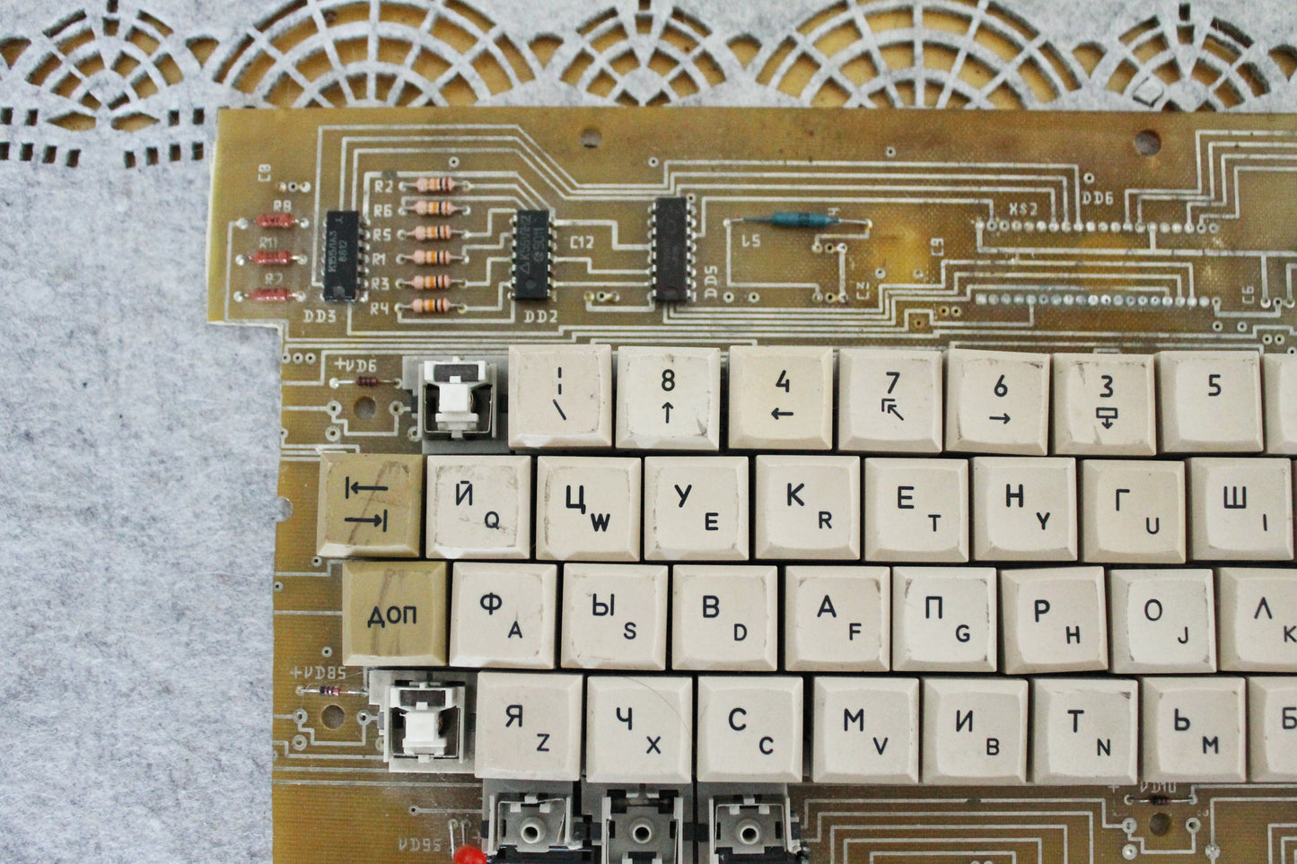 Vintage Soviet Mechanical Keyboard on PCB – Industrial Cyrillic Keyboard with Separate Numeric Keypad – 1970-1980s