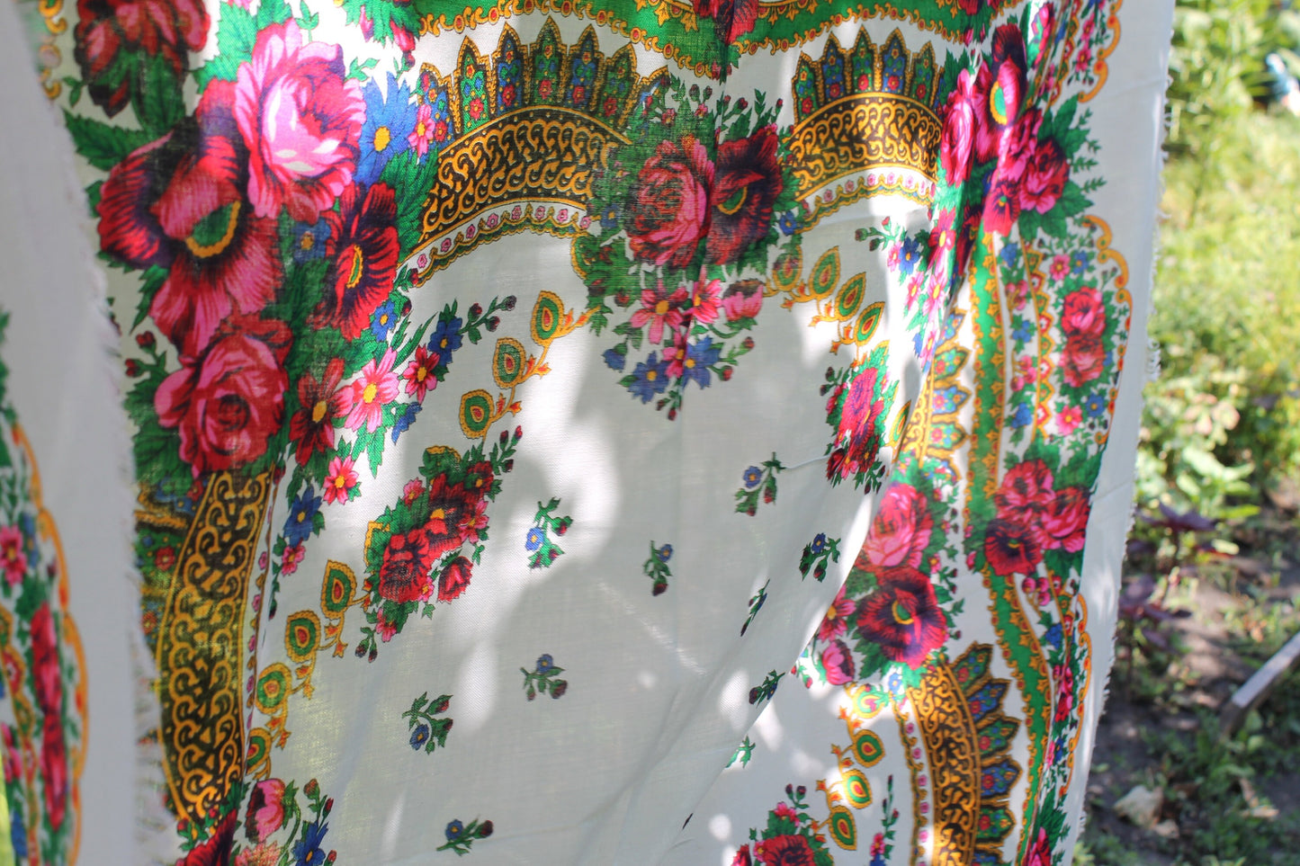 Beautiful floral wool head scarf 45 inches - Soviet vintage- made in USSR - Babushka's head scarf - 1970s - Gypsy Shawl - Ethnic Scarf