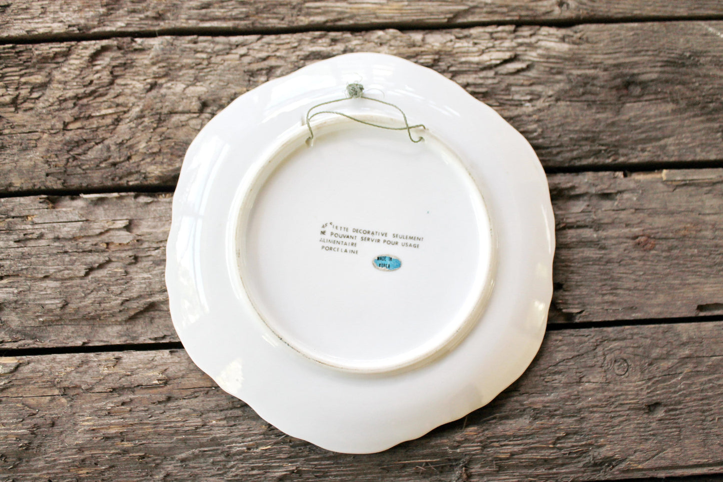 Vintage decorative porcelain wall plate. Made in Korea - vintage plate - vintage wall plate - 1980