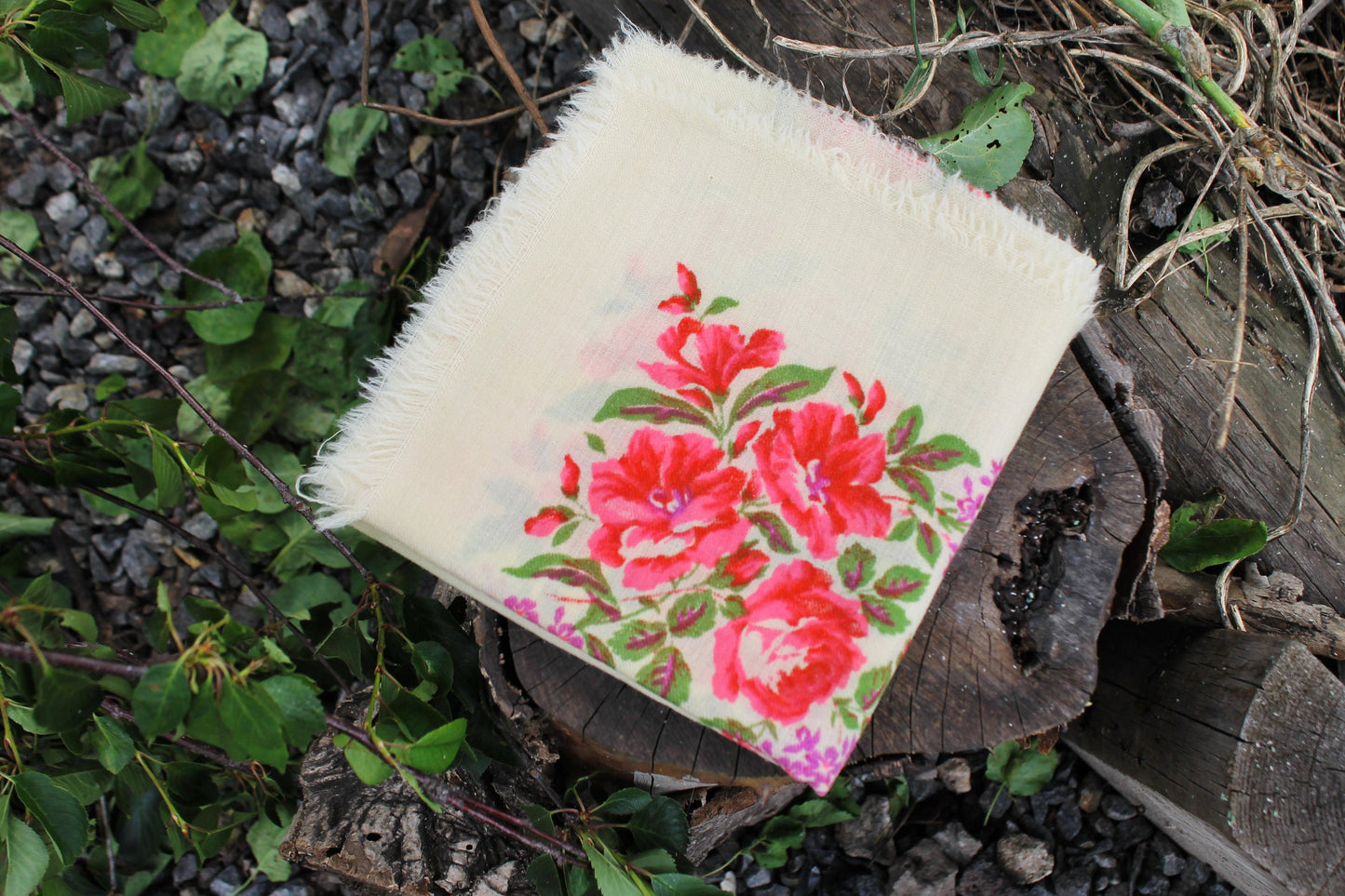 Beautiful floral head scarf 32 inches - Soviet vintage- made in USSR - Babushka's head scarf - 1970s - Gypsy Shawl - Ethnic Scarf