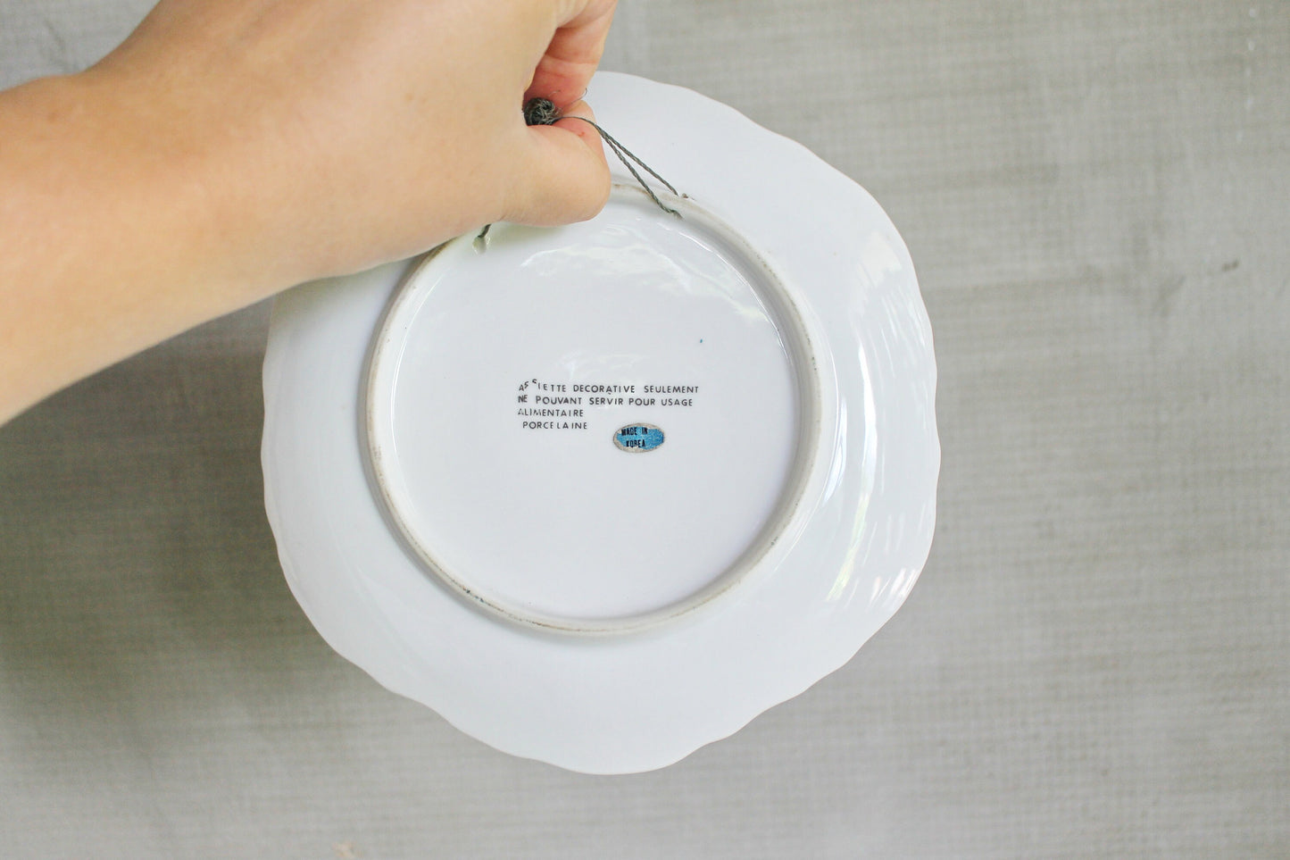 Vintage decorative porcelain wall plate. Made in Korea - vintage plate - vintage wall plate - 1980