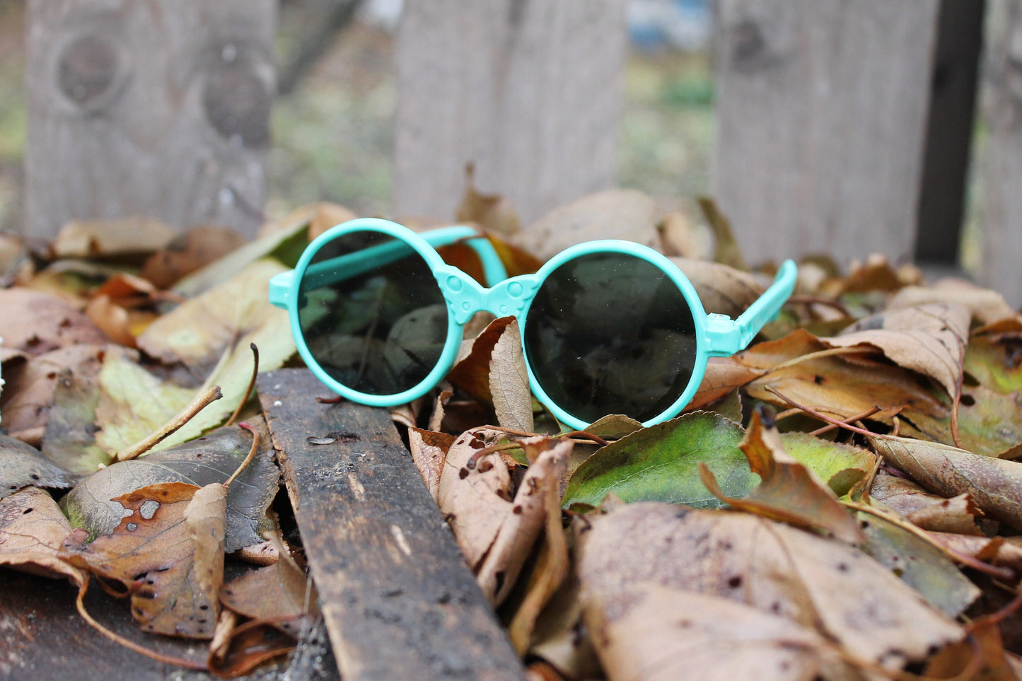 Vintage kids sunglasses in original box - Kids Collectible glasses - Retro kids glasses - 1995