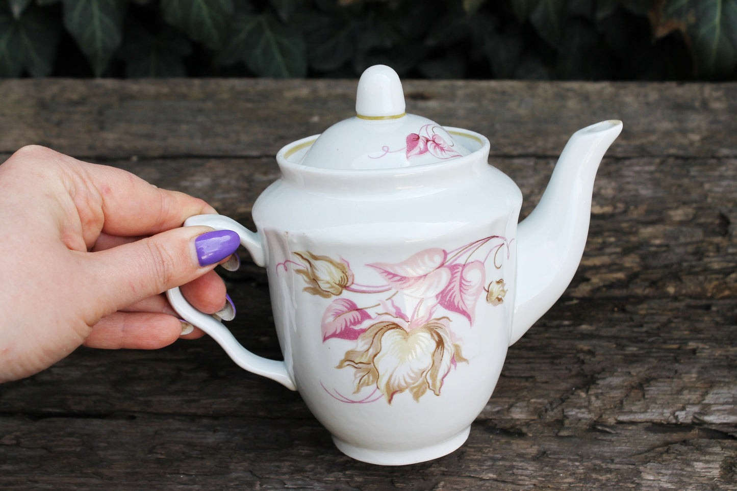 Vintage USSR ceramic teapot from servise - Baranivka Porcelain Factory - beautiful soviet ceramic teapot - 1970s