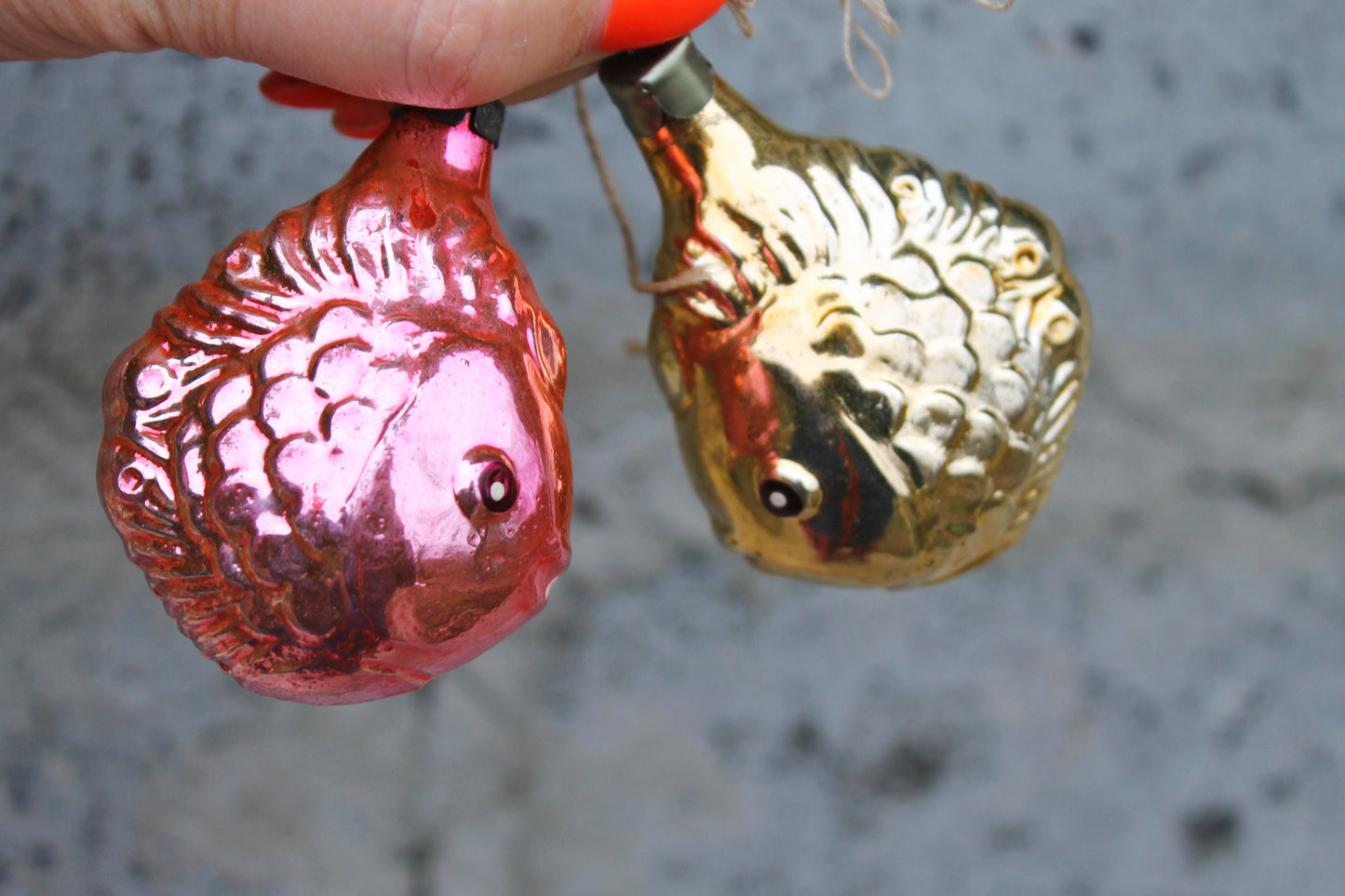 Soviet vintage Christmas tree decoration - Set of two fishes - Pink and Yellow - Fish Glass Ornament, Made in USSR