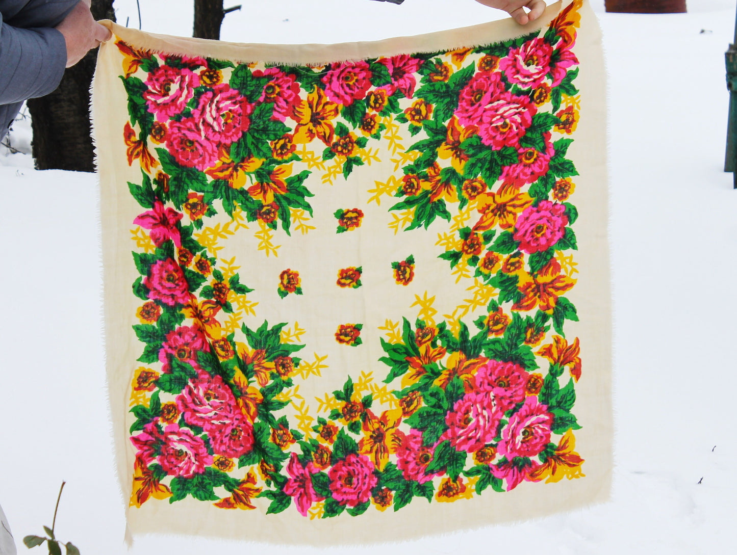 Beautiful floral beige wool head scarf - 36 inch - Soviet vintage-made in USSR - Babushka's head scarf - 1970s - Gypsy Shawl, Ethnic Scarf