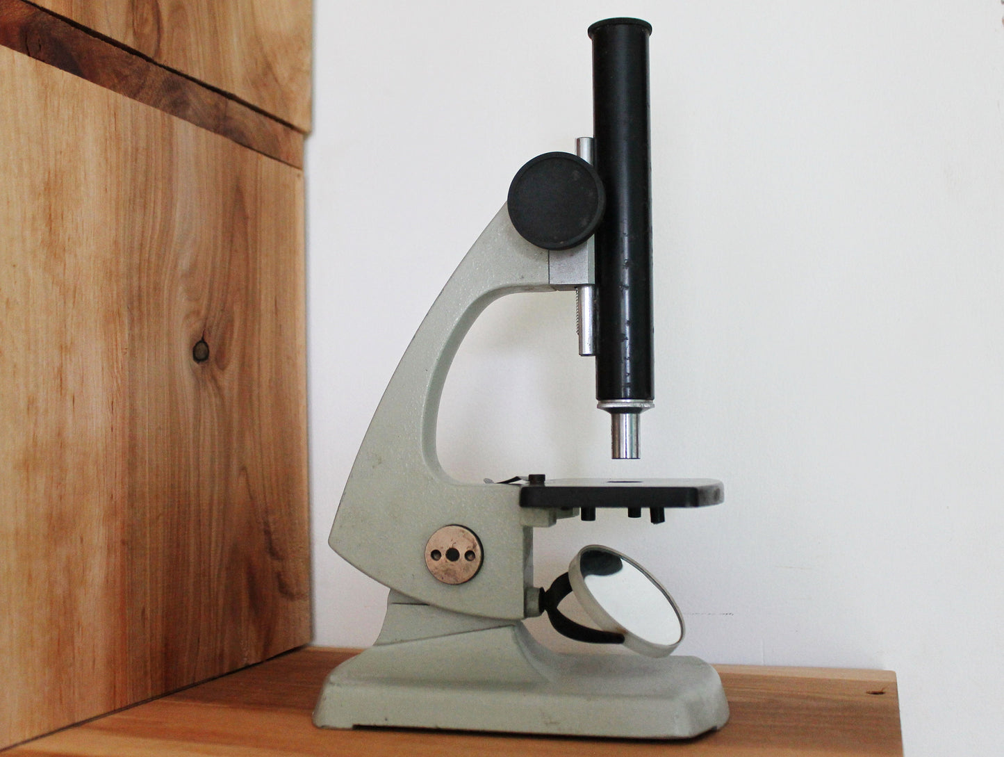 Soviet Vintage School Microscope JunNat-1 optical instrument made in USSR - 1980s - Ukrainian vintage