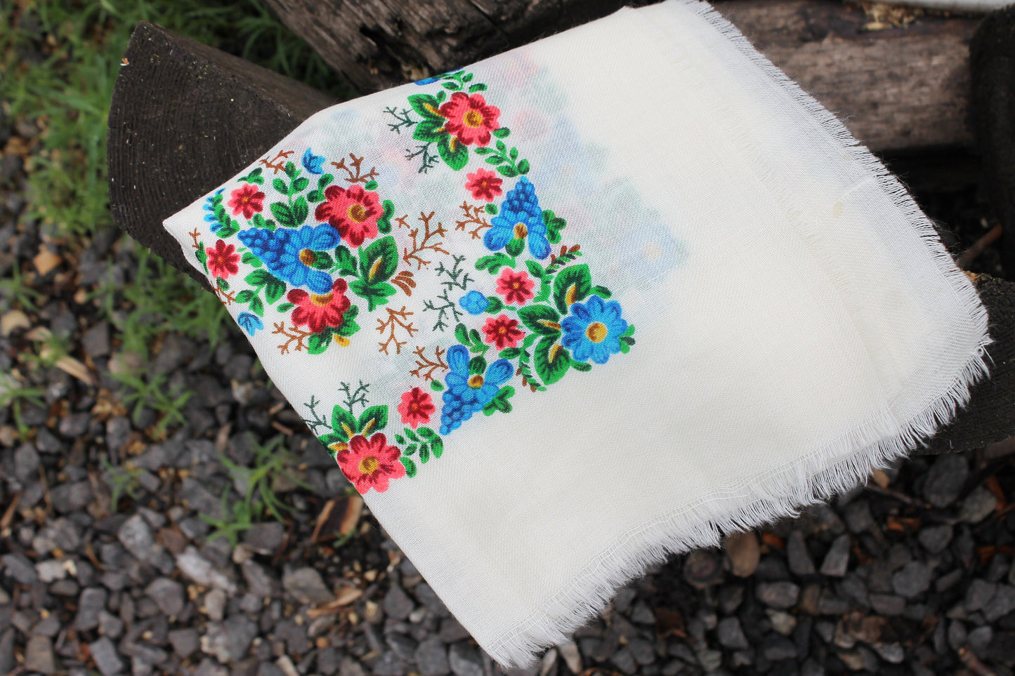 Beautiful blue floral wool head scarf - 29 inch - Soviet vintage-made in USSR - Babushka's head scarf - 1970s - Gypsy Shawl, Ethnic Scarf