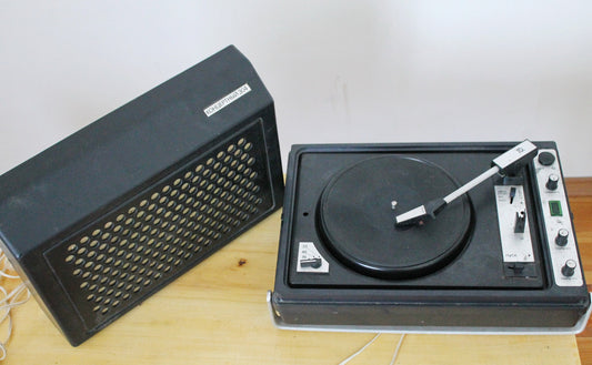 Vintage RETRO Portable Electrophone record vinyl player (working condition) - USSR SOVIET Concert-304 - 1970s