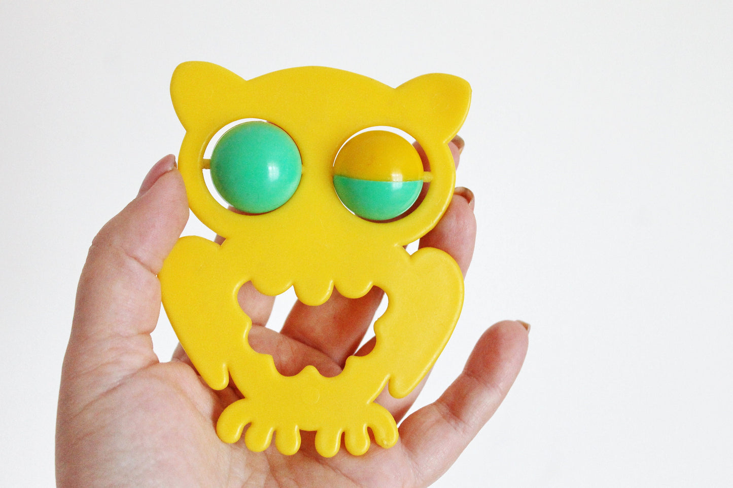 Soviet vintage baby rattle - Owl - 4.1 inches - soviet toy - vintage toy - vintage rattle - Soviet Union toy - USSR rattle - 1970s
