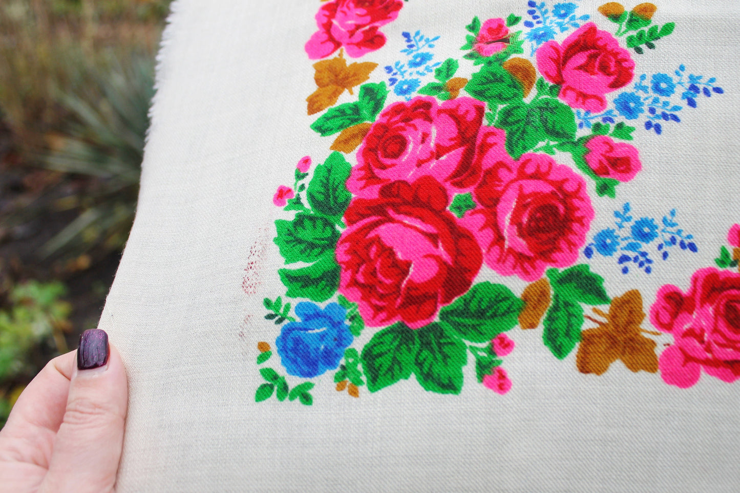 Beautiful unused roses wool head scarf - 30 inch - Soviet vintage-made in USSR - Babushka's head scarf - 1970s - Gypsy Shawl, Ethnic Scarf