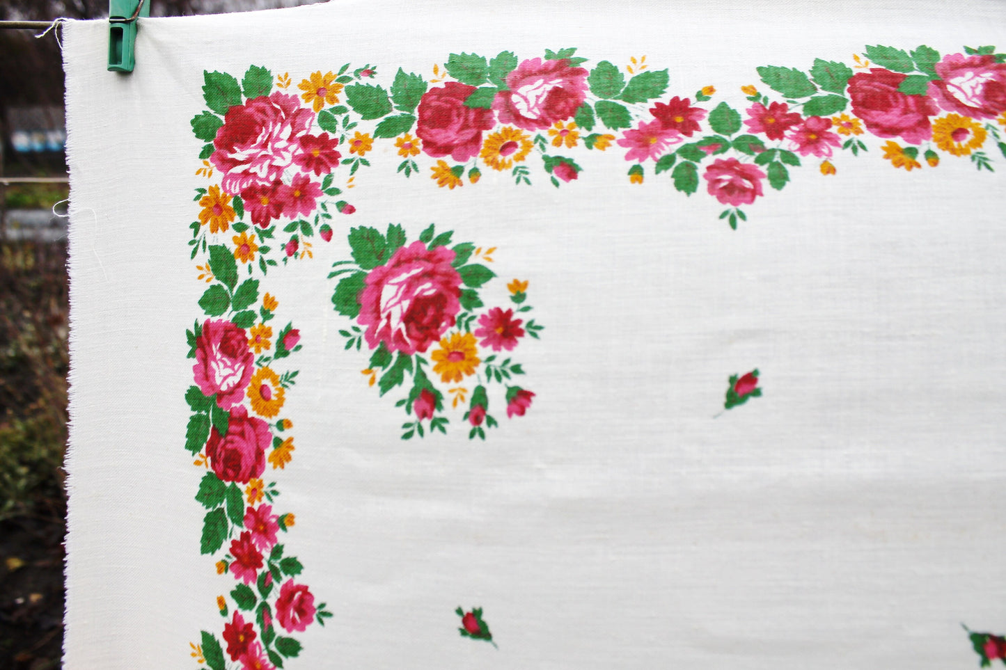 Beautiful roses cotton head scarf - 39 inch - Soviet vintage-made in USSR - Babushka's head scarf - 1970s