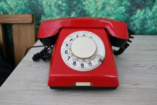 Vintage Soviet red rotary telephone 7.9 inches - circle dial rotary phone - vintage phone - Old Dial Desk Phone