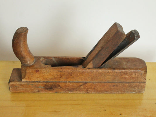 Vintage wooden hand planer sander (jointer) 25 cm long - antique tool for wood working - industrial decor. Made in USSR