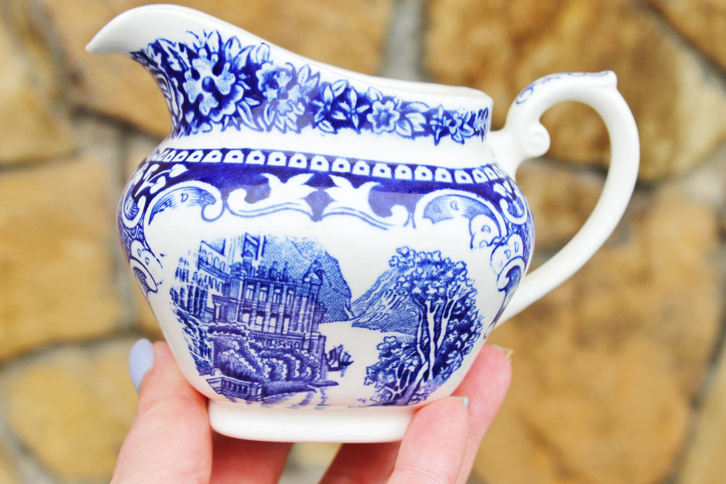 Vintage Netherlands Maastricht creamer - Cambridge Old England - Royal Sphinx