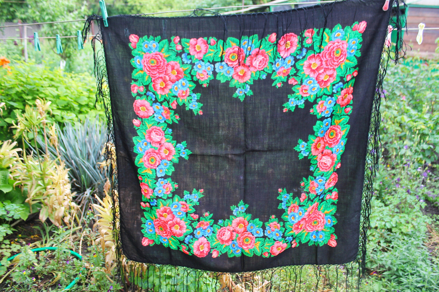 Beautiful floral wool head scarf/shawl 36 inches - made in USSR - Babushka's head scarf - 1970s - Gypsy Shawl - Ethnic Scarf