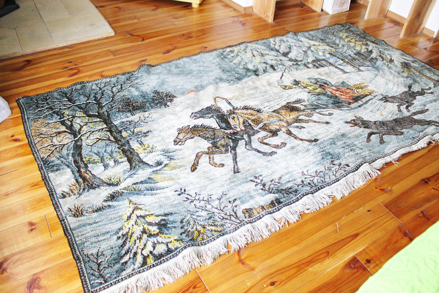 Vintage USSR big wool/cotton tapestry/carpet "Wolves" - 96 inches - Bedspread, wool cover, old carpet, rug - Wall Hanging Rug