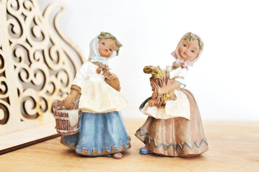 Set of two vintage solid clay figurines Two village girls - 3.6 inches - Germany statue - vintage Germany clay figurine - 1980s