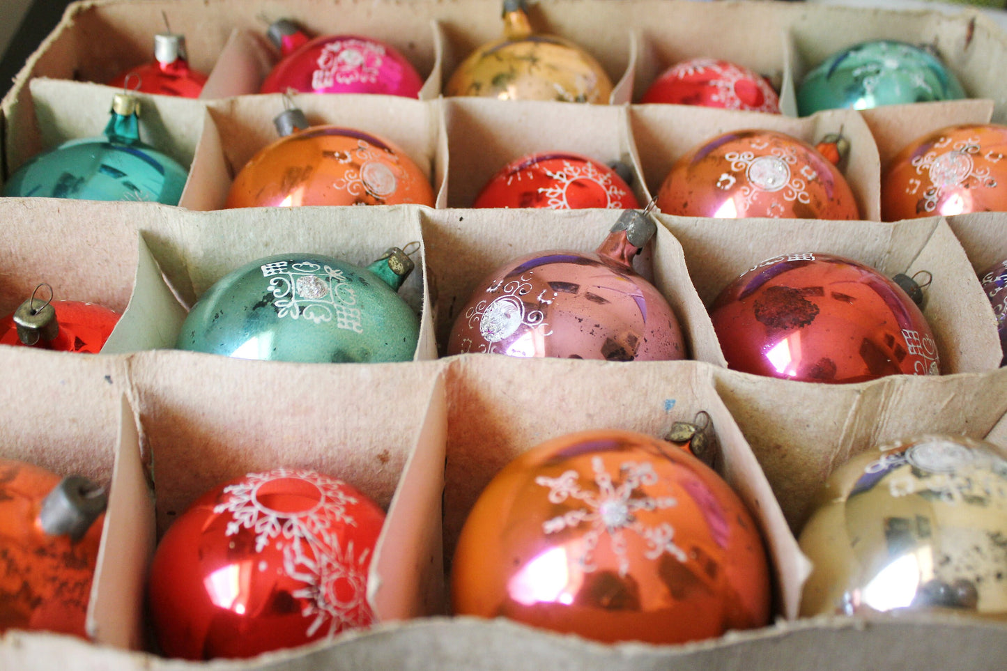 Set of 20 old vintage soviet Christmas tree balls/ornaments - 1960s in original old box
