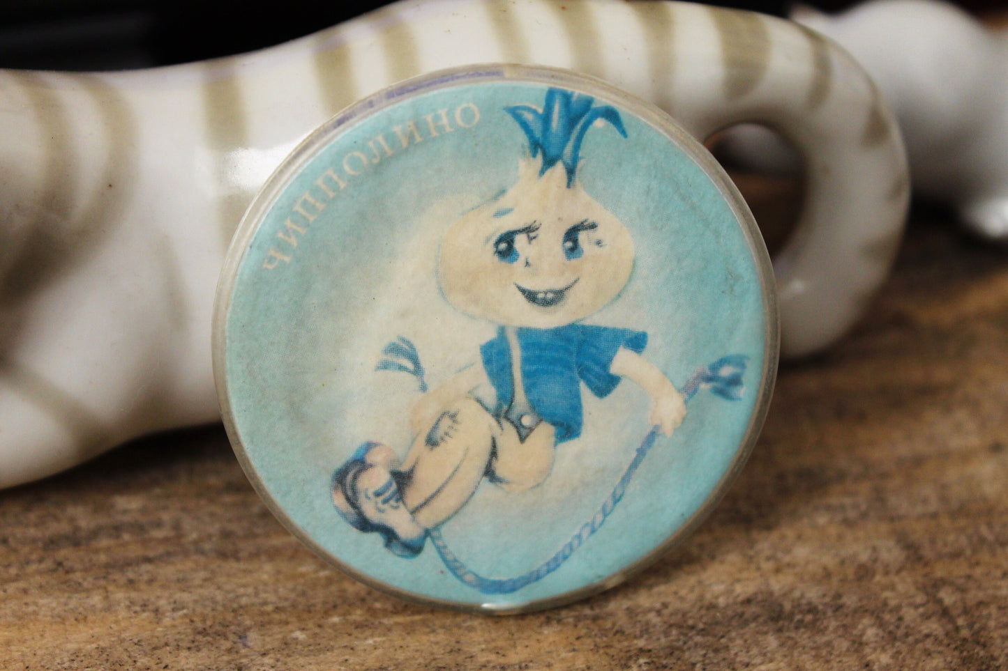 Children's round plastic pin badge - Cippolino - 2.1 inches - cartoon hero, made in USSR, 1970-1980s