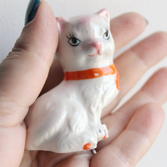 Vintage USSR porcelain figurine kitten - Little Kitty - USSR vintage