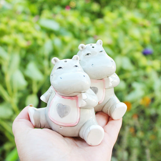 Vintage cute ceramic set of two salt/pepper shakers - 3.2 inches - Hippos - 1990-2000s