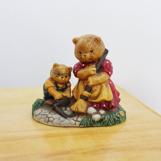 Vintage ceramic Bears figurine - 4 inches - Germany kids figurine - vintage decor - Germany vintage - later 1980s