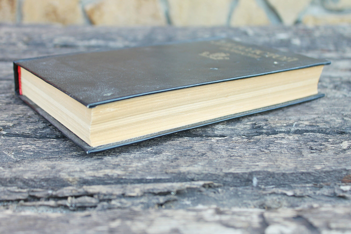 Vintage book - Lev Tolstoy. Stories - vintage from Ukraine - 1983s