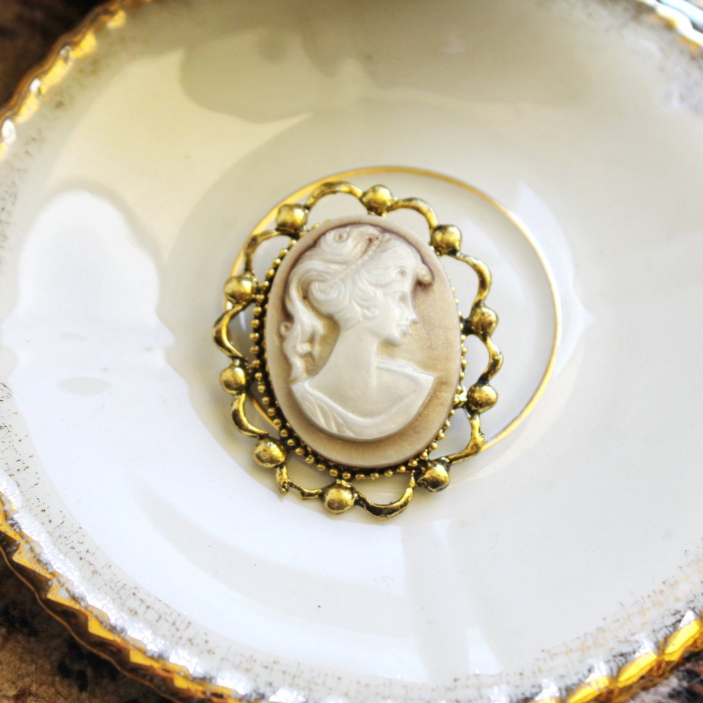 Vintage Antique Cameo - Vintage Soviet Mother's Day Jewelry - Jewelry Gift USSR - Art Deco Cameo