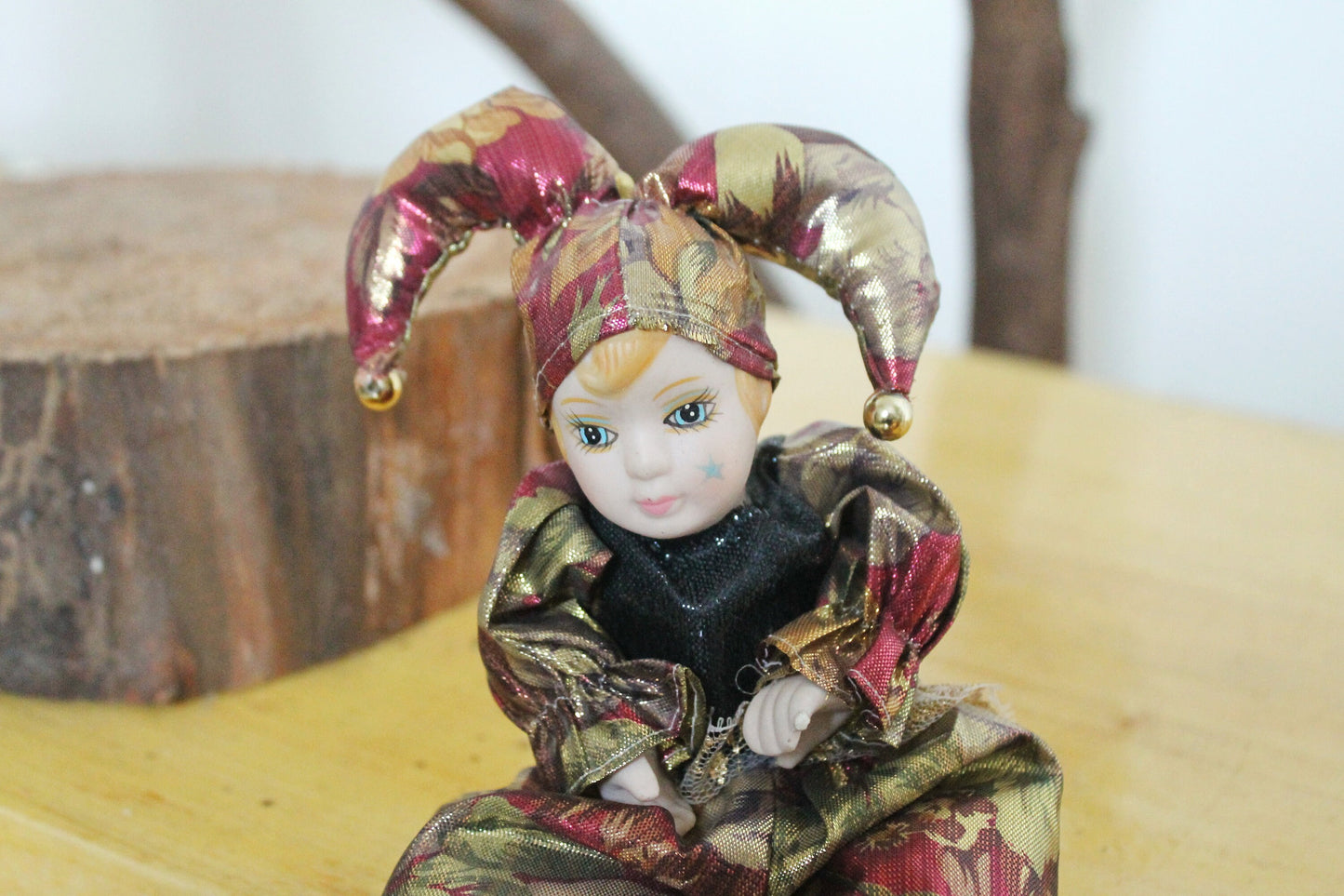 Vintage porcelain Venetian small doll - Harlequin - 9 inches- collectible doll - porcelain doll - decor doll - 1980s