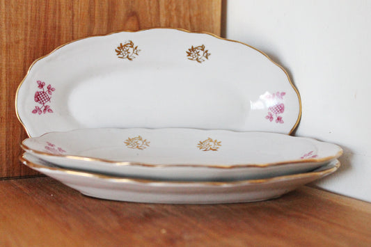 Set of 3 vintage ceramic oval small  plates - 7.5 inches - beautiful Ukrainian ceramic plates - made in Ukraine in 1960s