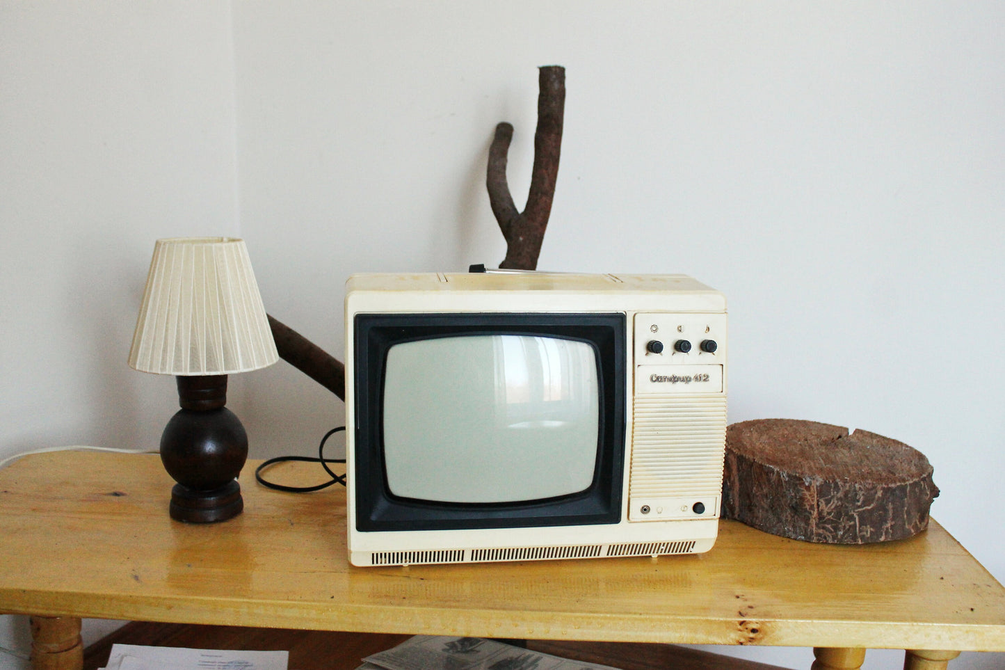 Soviet vintage small TV - television set - made in USSR - working vintage TV - 1985 - Sapphire-412