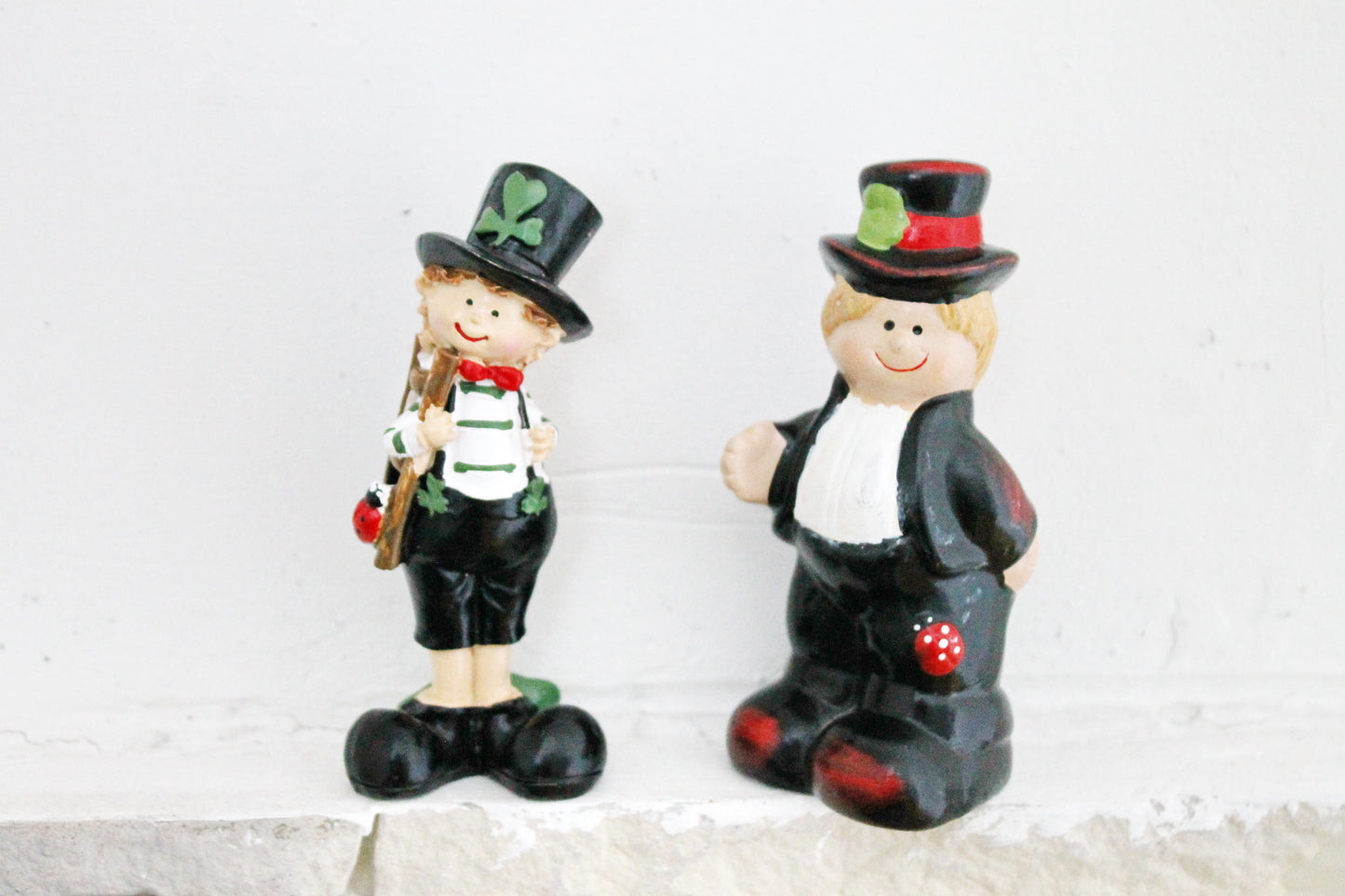 Set of two vintage clay figurines Two Irish boys - 4.3 inches - Germany statue - vintage Germany clay figurine - 1980s