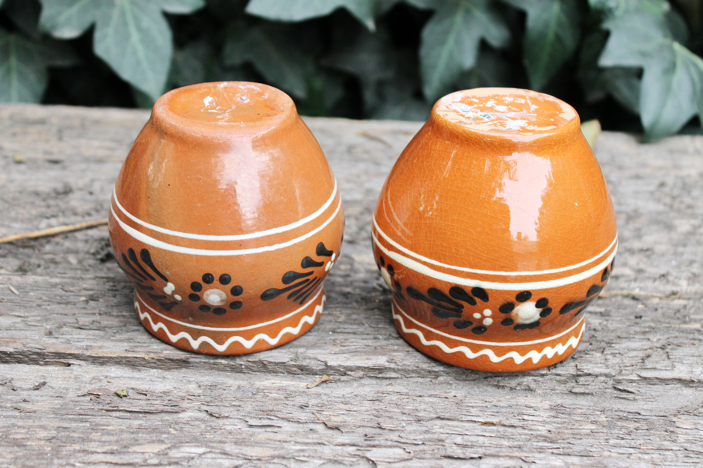 Set of two Old Ceramic Pottery Vintage Clay Pots - Old Brown Pots Ukrainian traditional jar - USSR pottery jugs - handmade pottery jugs