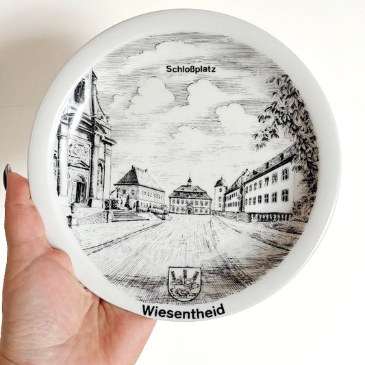 Vintage German Porcelain Decorative Plate Wiesentheid Schlossplatz – Winterling Schwarzenbach Bavaria Quality Porzellan 19 cm – Art Plate