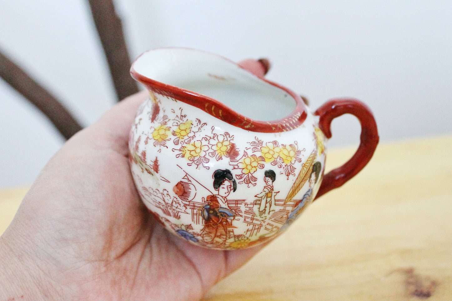 Beautiful oriental vintage ceramic set sugar bowl and creamer - 1980s