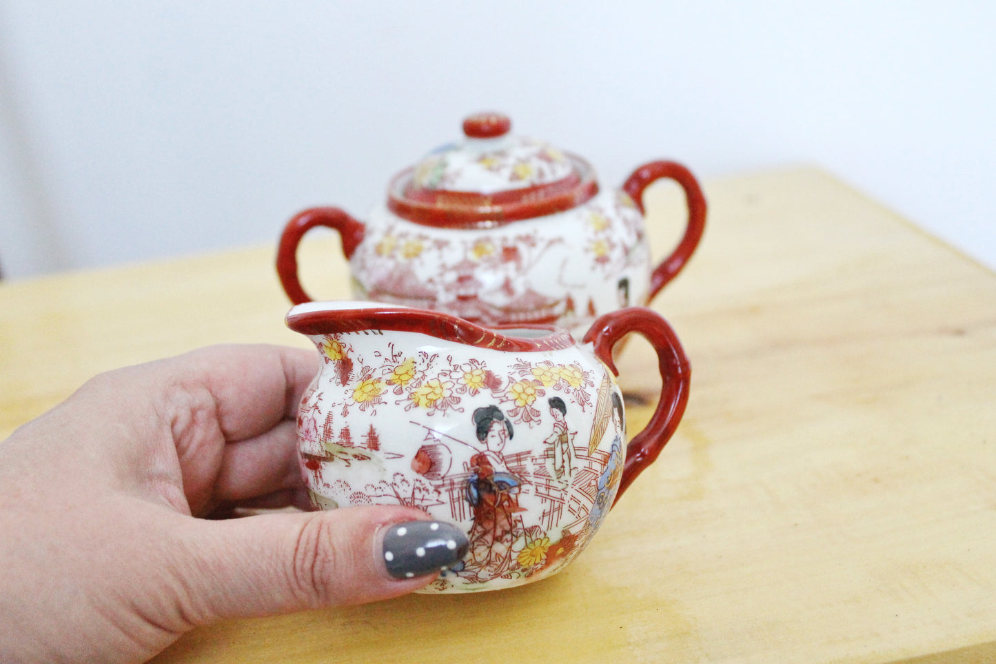 Beautiful oriental vintage ceramic set sugar bowl and creamer - 1980s