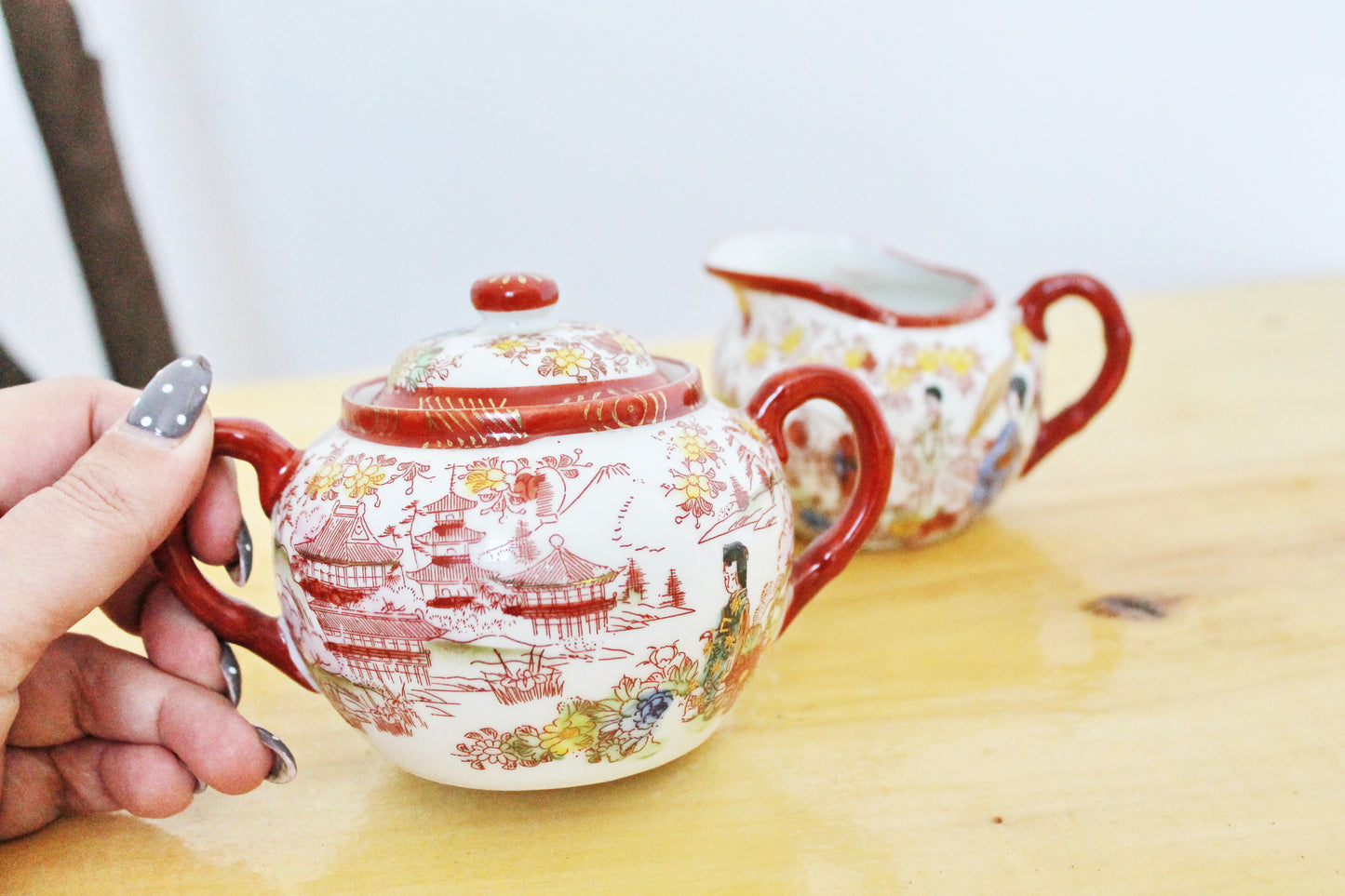 Beautiful oriental vintage ceramic set sugar bowl and creamer - 1980s