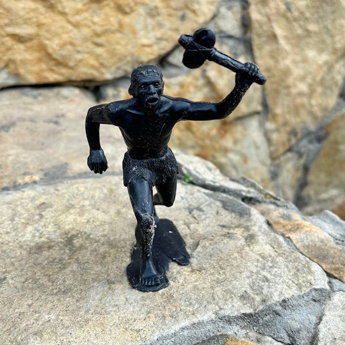 Vintage USSR Caveman Figurine 17 cm – Prehistoric Plastic Toy – Stone Axe Figure – 1970s Soviet Collectible