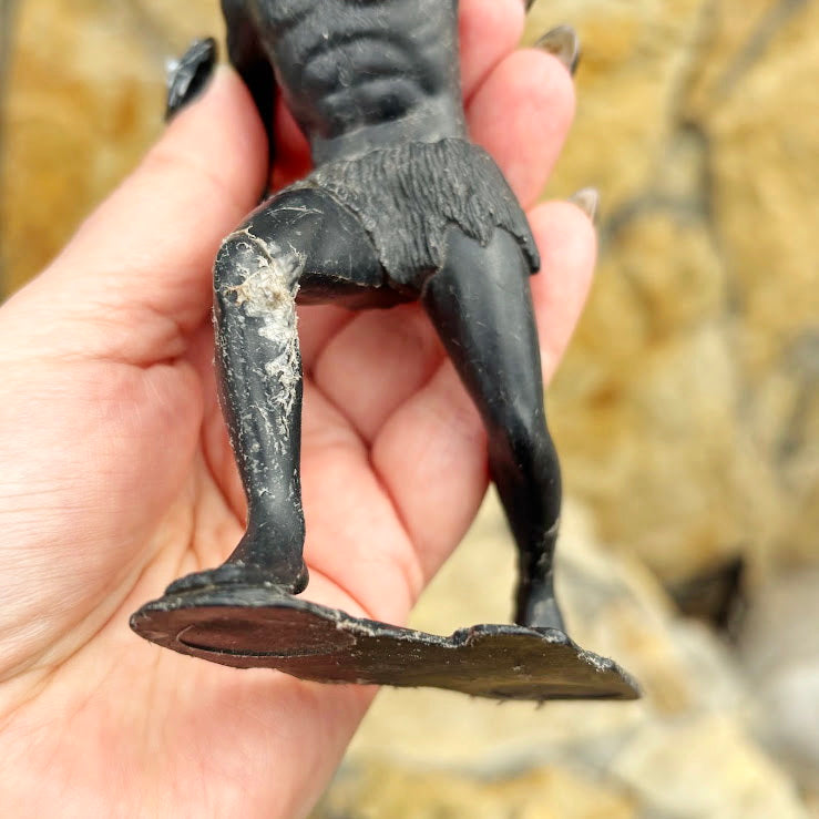 Vintage USSR Caveman Figurine 17 cm – Prehistoric Plastic Toy – Stone Axe Figure – 1970s Soviet Collectible