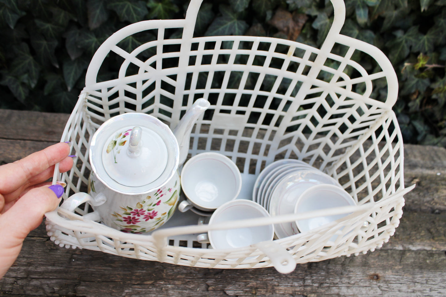 Vintage white basket -Go shopping - Made in USSR - Vintage home bag - Plastic basket - Picnic basket - reusable bag - 1970s