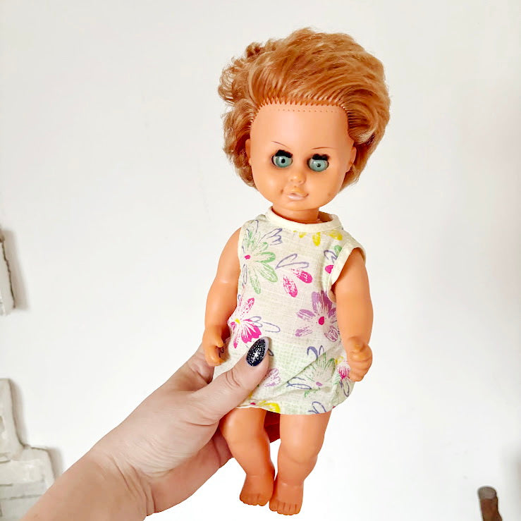 Vintage USSR Sleep-Eye Doll, 31cm (12.2 in) Hard Plastic Doll with Original Outfit, Collectible Retro Toy, Brown Hair & Closing Eyes