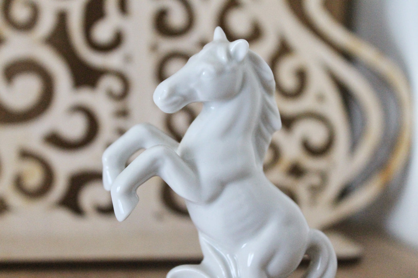 Vintage White horse St Wolfgang Porcelain Figurine 3.5 inches - Austria - 1980s