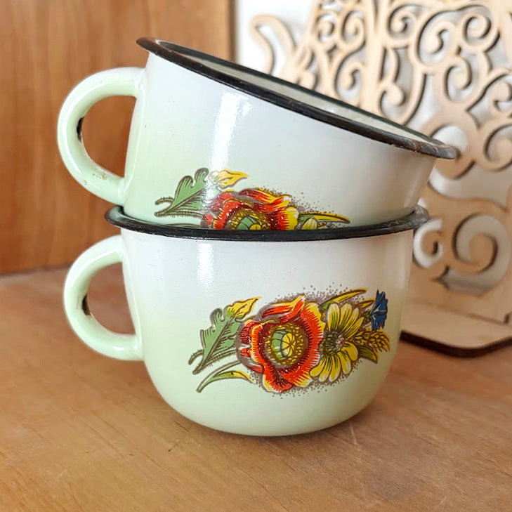 Set of 2 Vintage Enamel Children’s Mugs with Floral Design, Small Enamel Cups, 1970s–1980s Kitchenware