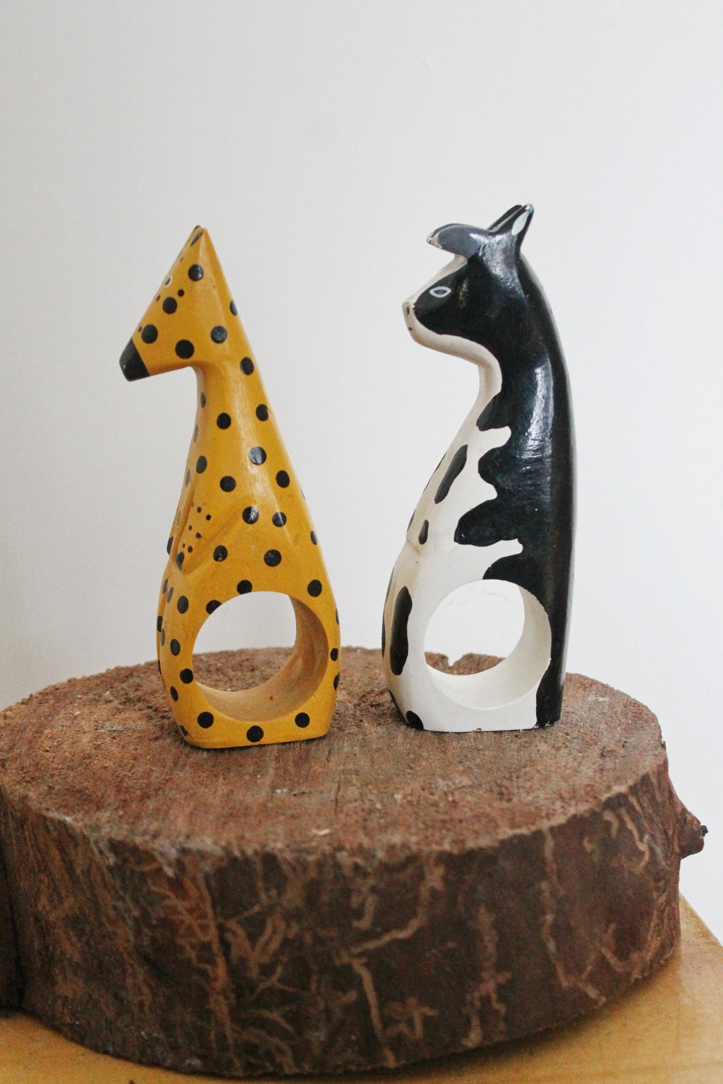 Set of 2 napkins holders for kids - Giraffe and Cow - made in Germany - wooden napkin holder - Holiday decor