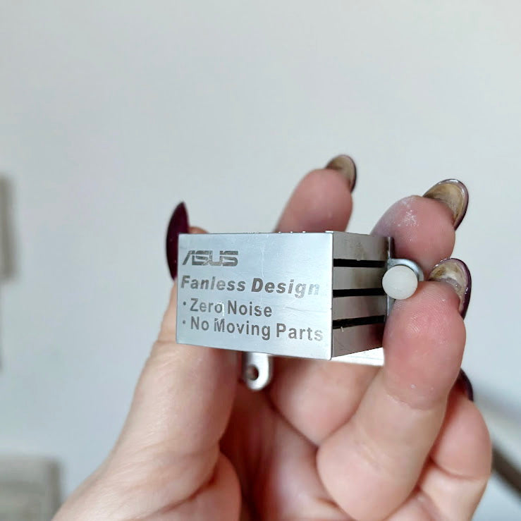 ASUS Fanless Heatsink Vintage Computer Part, Motherboard Chipset Cooling Radiator, Passive Aluminum PC Heatsink, Tech Craft Supply